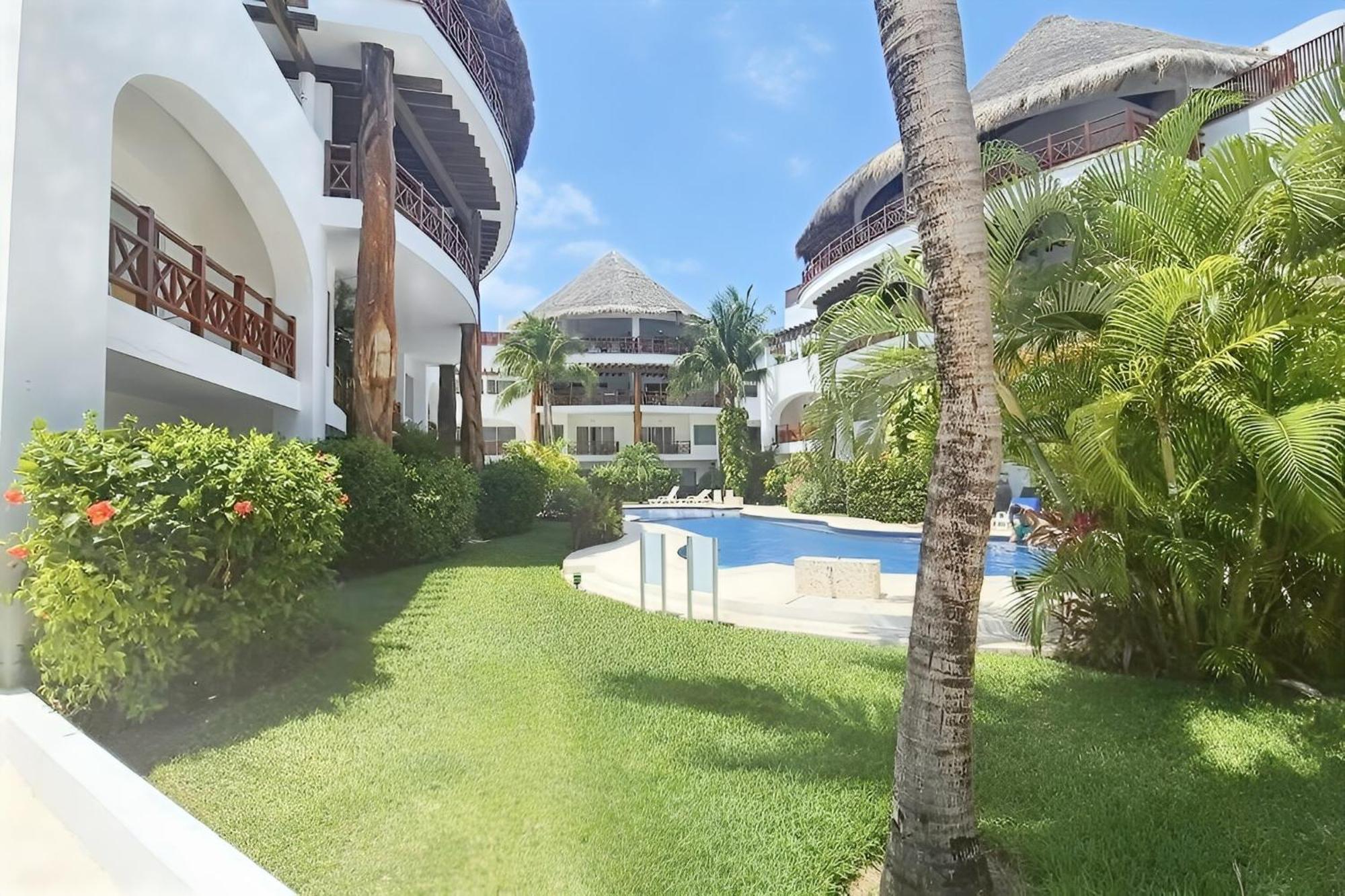 Luxury Duplex -4 Pers- 2Mn Beach&5Th Av, Pool, Gym プレヤデルカーメン エクステリア 写真